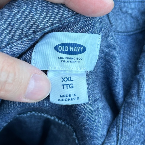 Old Navy Blue Chambray Shirt - Picture 3 of 6